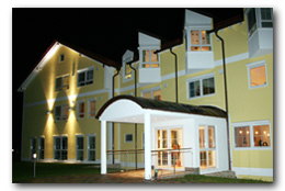 Pflegeheime St. Martin - Pichl bei Nacht